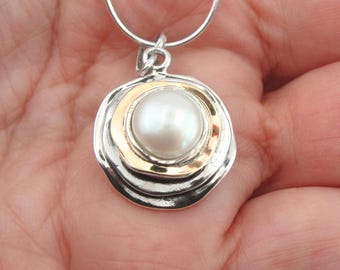 Handgjort sötvattenspärlhänge: Sterlingsilver och 9K guld