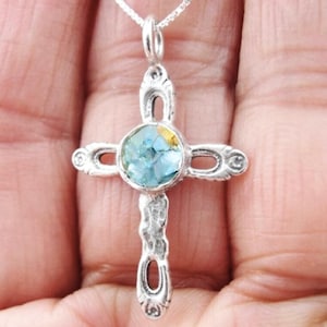 Römisches Glaskreuz, Sterling Silber Kreuz Anhänger, Handgefertigtes römisches Glaskreuz, römisches Glas Silberkreuz, israelische Designer, Hardar Schmuck