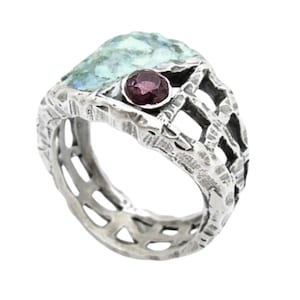 ガーネットアクセント付きスターリングシルバーローマングラスリング