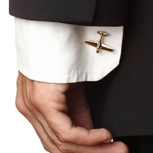 24K Gold Airplane Cufflinks – Air Force Gifts for Pilots