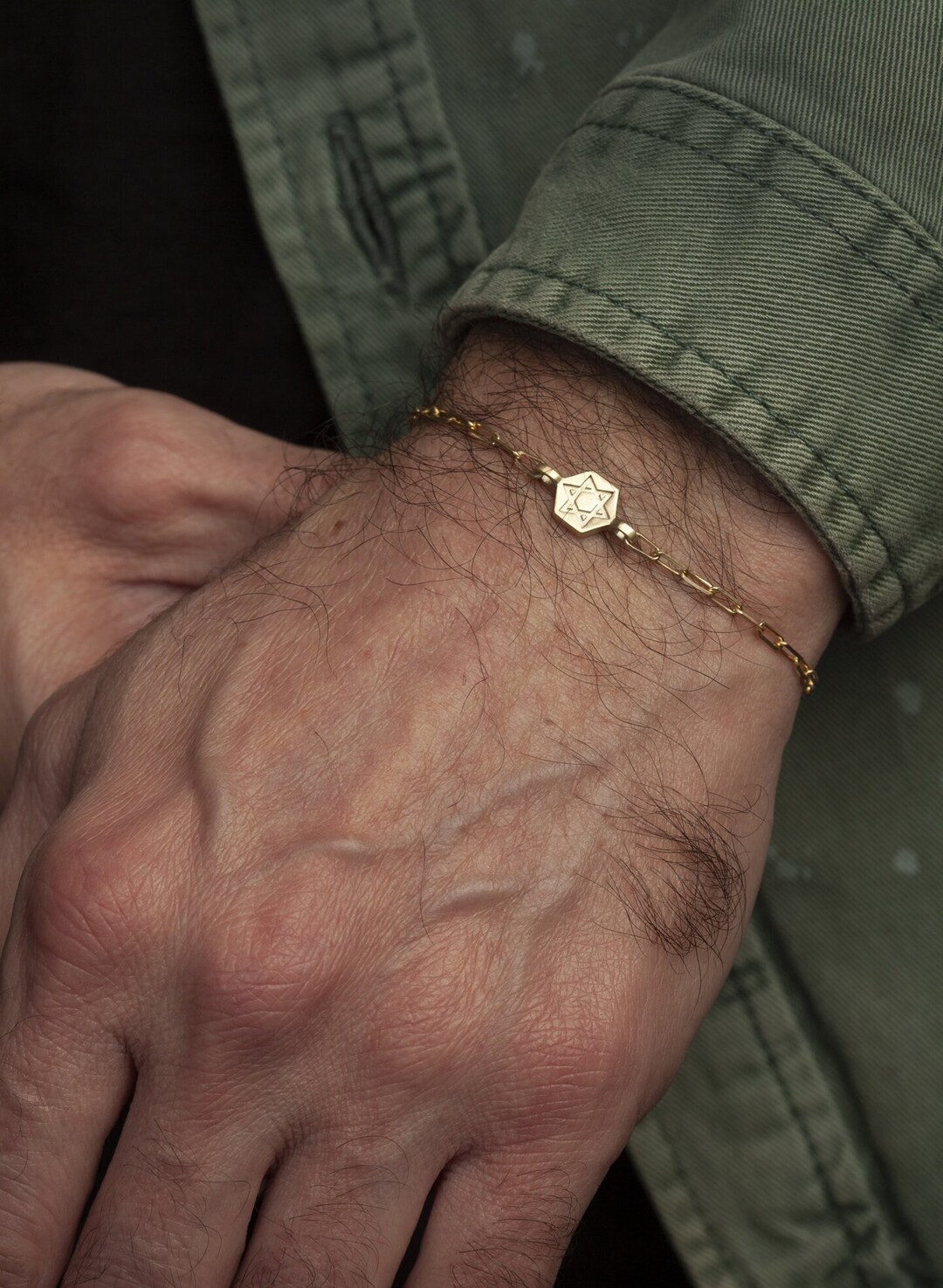 14K Gold Star of David Bracelet for Men, Modern Jewish Bracelet David