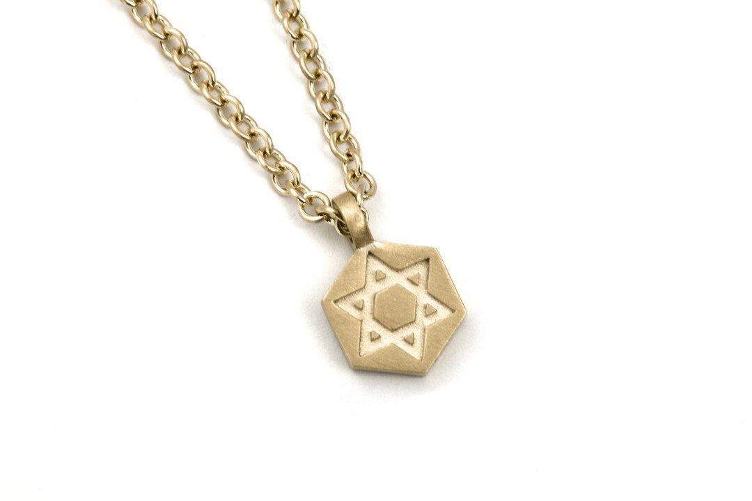 Modern star of david necklace Clearance