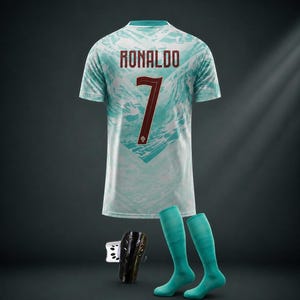 ロナウド #7 ブラックゴールドドラゴン サッカーキット、CR7