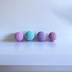 Handmade Toys for pets,ball and candies, soft or rattles, with catnip
