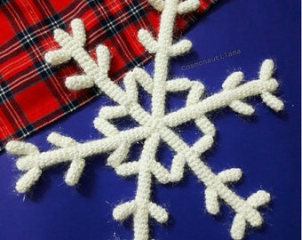 Amigurumi Crochet Snowflake Pattern, Christmas Gift ideas, Crocheted Christmas ornaments, Tutorial, winter wonderland, digital snowflake