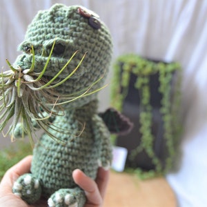 Cthulhu Crochet Plant Pot Pattern, Mini Amigurumi Cthulhu, diy air plant holder, desk decoration, Airplant Pot, tillandsia holder, 画像 2