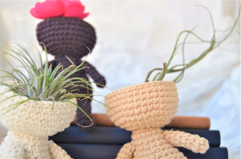 Planter Crochet Pattern, Air planter, Air plant holder, Plant Pot, home decor amigurumi, succulent, decoration, crocheted flower pot, cozy image 7