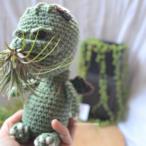 Cthulhu Planter Crochet Pattern, Mini Amigurumi Cthulhu, Lord of the Seas, diy air plant holder, desk decoration, Airplant Pot, tillandsia