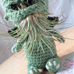 Cthulhu Crochet Plant Pot Pattern, Mini Amigurumi Cthulhu, diy air plant holder, desk decoration, Airplant Pot, tillandsia holder, image 8