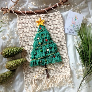 Weihnachtsbaum Häkelanleitung, Weihnachtsdekor Ornamente, Weihnachten Dekoration, DIY Anleitungen, Wandbehang, Wand, Türdekoration, gehäkelt