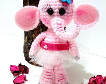 PATTERN, Amigurumi Elephant Pattern, Crocheted Elephant Tutorial, handmade gifts ideas for girls, african animals, plushie friend, cute diy