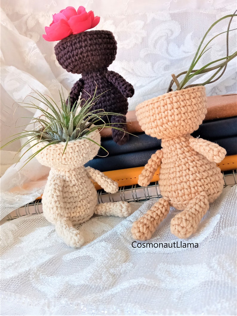 Planter Crochet Pattern, Airplanter, Airplant holder, Plant Pot, home decor amigurumi, succulent, decoration, crocheted flower pot, cozy image 4