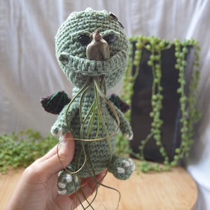 Cthulhu Crochet Plant Pot Pattern, Mini Amigurumi Cthulhu, diy air plant holder, desk decoration, Airplant Pot, tillandsia holder, 画像 5