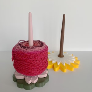 3D Printed Yarn Spinner: Lazy Susan Style - Knitting & Crochet Tool