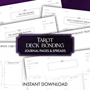Puede incluir: Una colección de páginas de diario y diseños blancos para la vinculación de mazos de tarot, con títulos como "The Vibe Reading" y "The Partnership Roadmap". Las páginas tienen un borde púrpura e incluyen el texto "Instant Download".