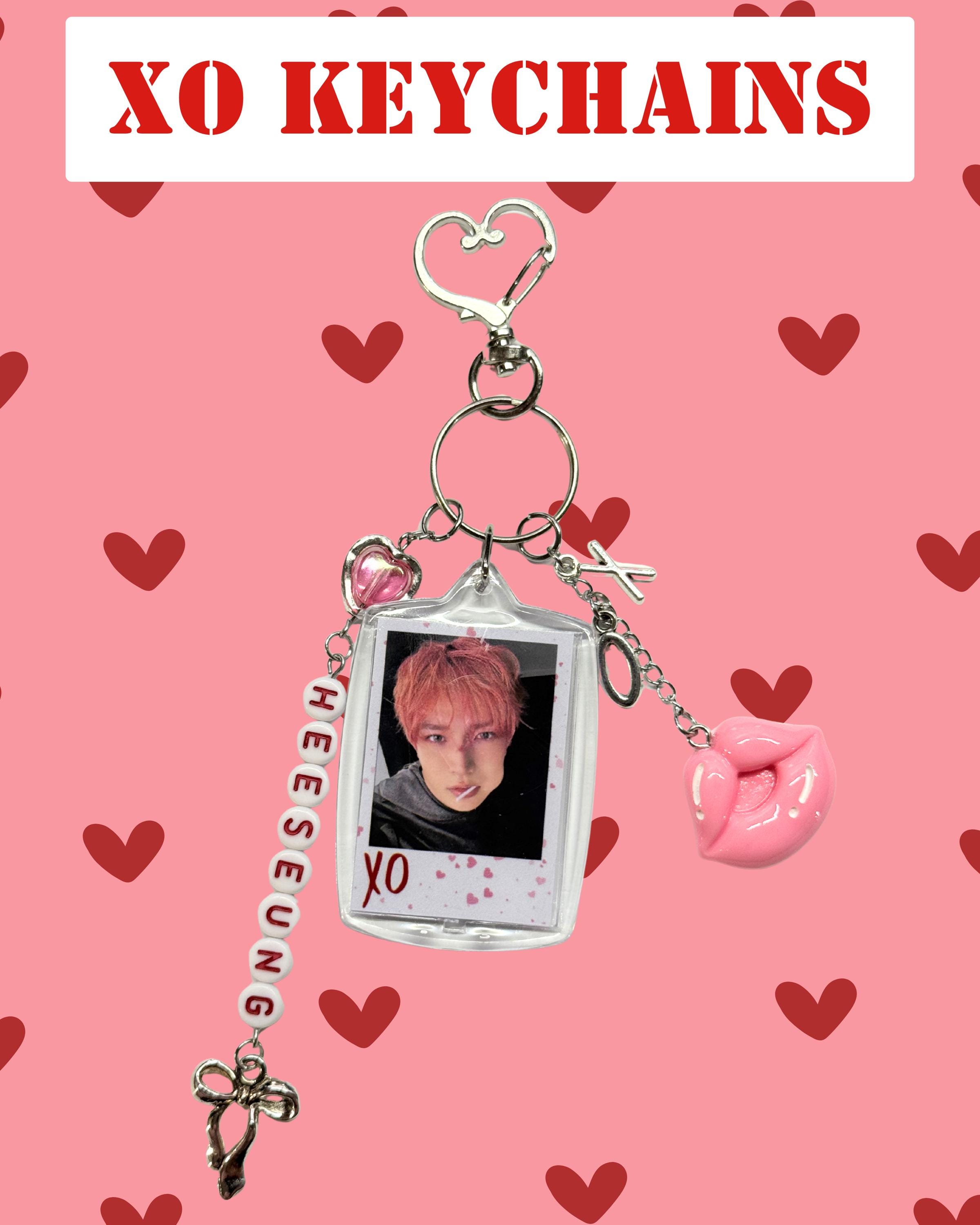 Heeseung Red Keychain - Etsy