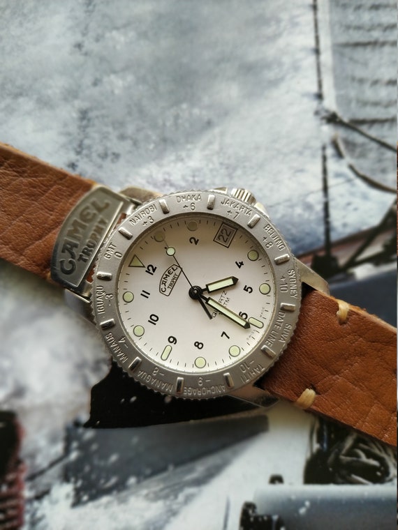 未使用　CAMEL TROPHY WATCH　ケース付き 未使用 CAMEL TROPHY WATCH ケース付き - メルカリ