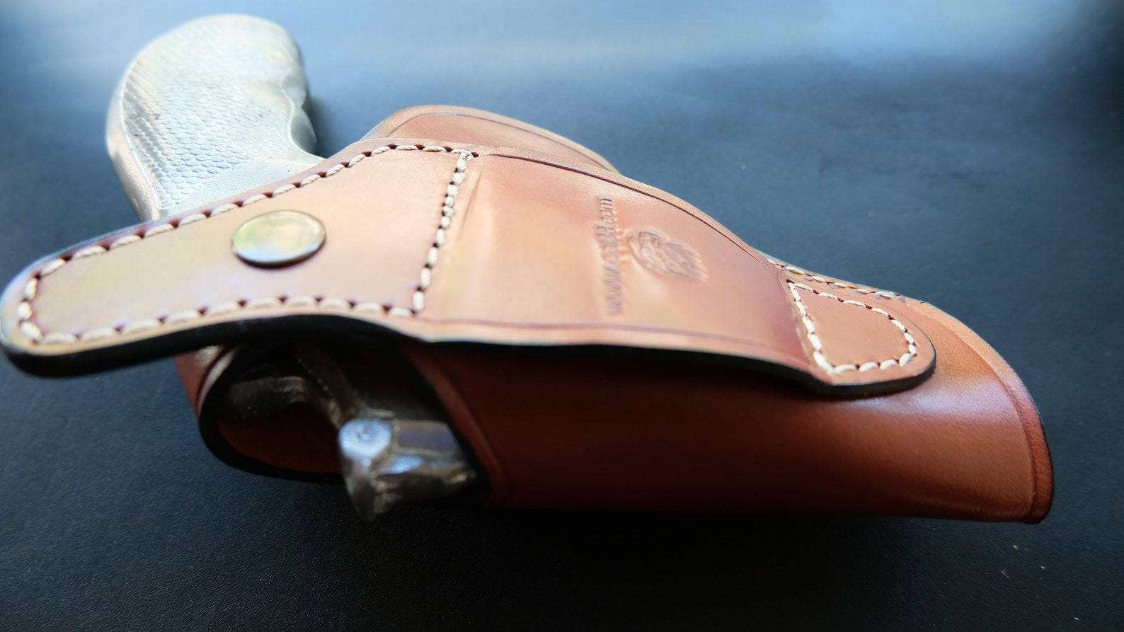 Leather IWB Holster for Smith and Wesson 686 PLUS 357MAG, 2.5 Inch R.H