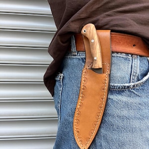 Custom Made Kukri Knife With Leather Sheath (Olive Wood Handle)