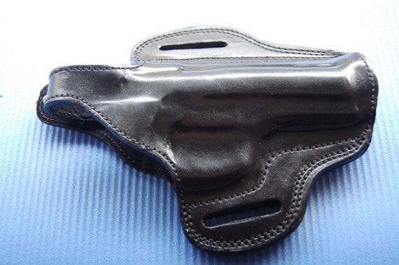 ベレッタM9用レザーOWBベルトホルスター（右利き用）ブラックタン