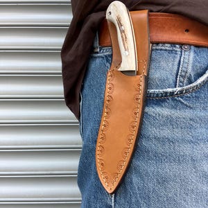Custom Made Kukri Knife With Leather Sheath (DEER Horn Handle)