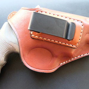 Leather IWB  Holster For Smith and Wesson 686 PLUS 357 MAG,Barrel 2.5 inch (R.H)