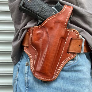 ベレッタM9用レザーOWBベルトホルスター（右利き用）ブラックタン