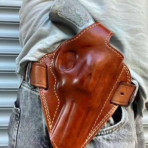 Leather OWB Belt Custom Holster For Smith and Wesson 586,686 625Jm 4 inch (R.H)