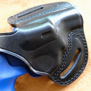 Läderhölster OWB Thumb Break: Smith&Wesson J-Frame med hammare