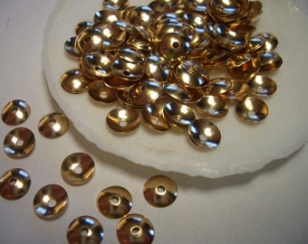 6mm bead caps, gold colored bead caps ca. 6 mm, round, elegant, simple bead caps, brass 6mm caps, golden bead caps, lead free, bead caps