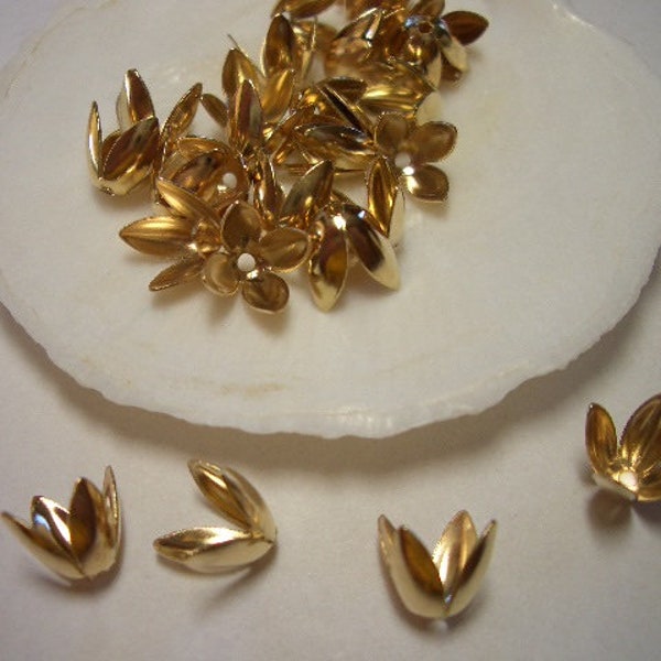 8mm gold plated tulip bead caps, 8 mm, golden cone caps, flower caps, bell shape, golden bead caps, 8 mm bead caps, end cap, bead caps