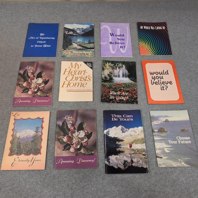 Lot of 12 Vintage Christian Bible Tracts Gospel Pamphlets Religious Ephemera image 1