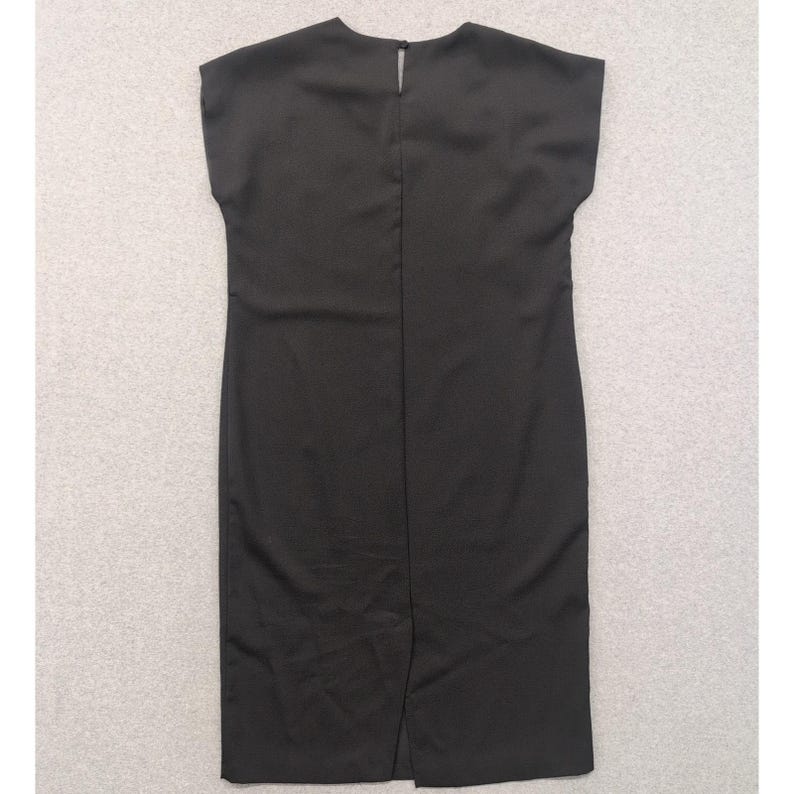 Vintage 1990's Breli Originals Black Sheath Dress Knee Length Cap Sleeve Size 16 image 4