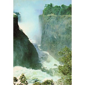 Cartolina vintage del 1971 delle Cascate Vittoria, Rhodesia, Gola Principale, Timbro Postale di Salisbury, Ottime condizioni immagine 1