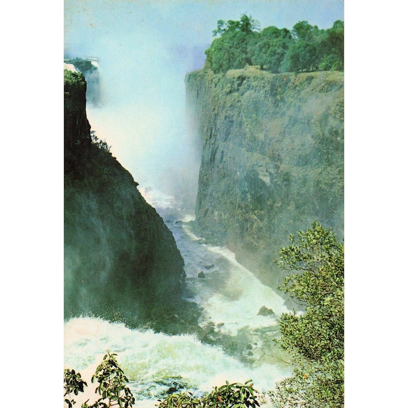 Cartolina vintage del 1971 delle Cascate Vittoria, Rhodesia, Gola Principale, Timbro Postale di Salisbury, Ottime condizioni immagine 1