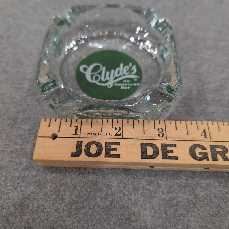Clydes An American Bar Vintage Clear Glass Square Ashtray Green Logo Canada image 3