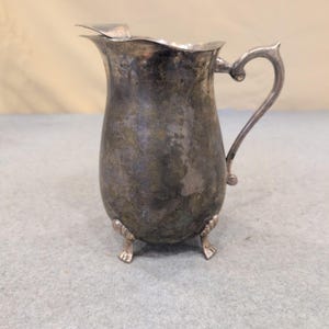 International Silver Co Handmade Silverplated Footed Pitcher with Lid image 2