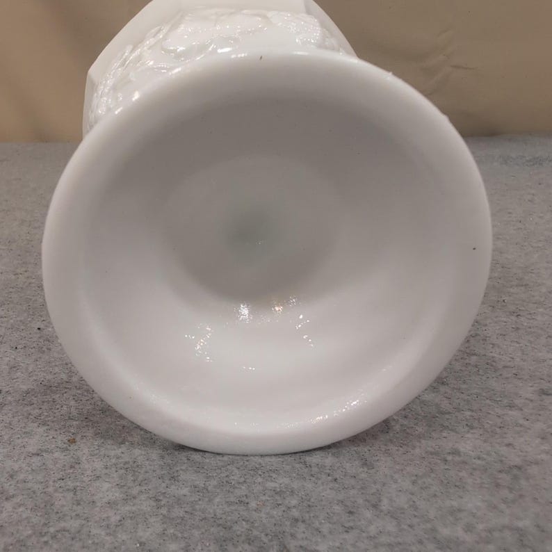 Vintage White Milk Glass Harvest Grape Pedestal Goblet Scalloped Rim image 7
