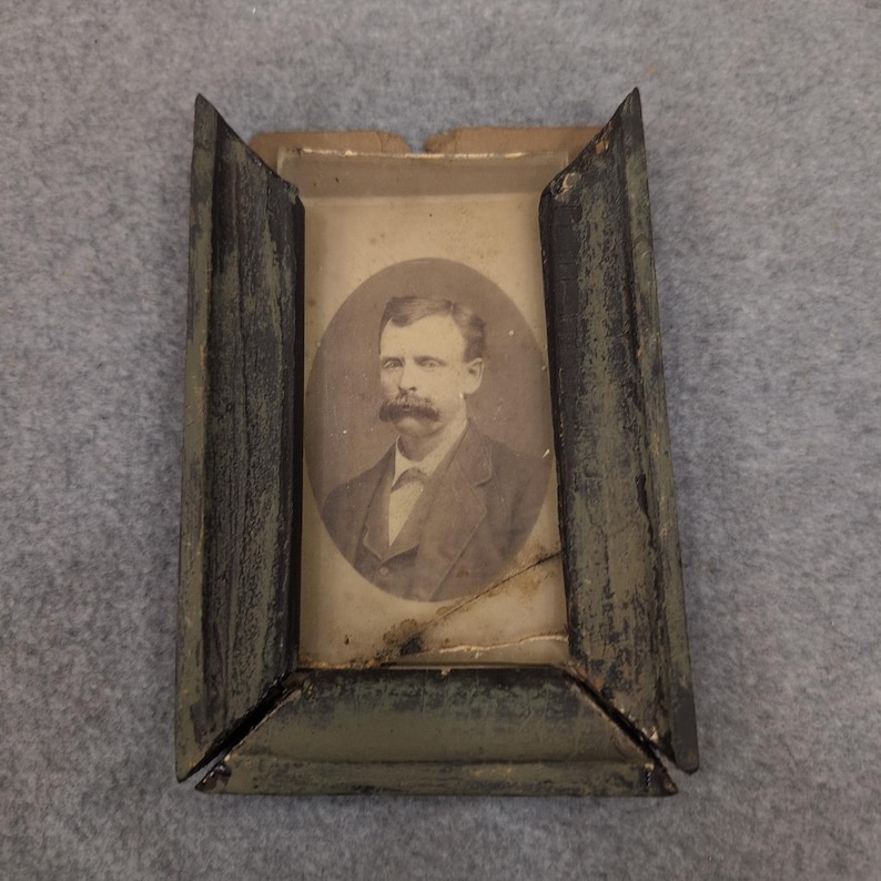 Antique 1880s Cabinet Card Photo Charlie Sampson Goodwater Alabama M. M. Gardner image 1