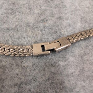 Vintage Silver Tone Textured Herringbone Flat Chain Necklace Korea J4 image 3