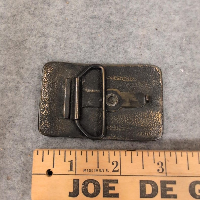 Vtg Peerless Faucet Genius Belt Buckle Brass Tone Plumbing Advertising Smalls1 image 2