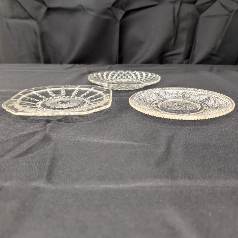 Vintage Clear Pressed Glass Plates Set of 3 Sunburst Diamond Point Floral image 2