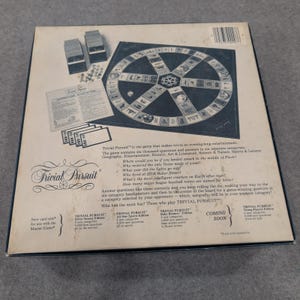 Trivial Pursuit Master Game Genus Edition Vintage Board Game Blue Box Set image 2