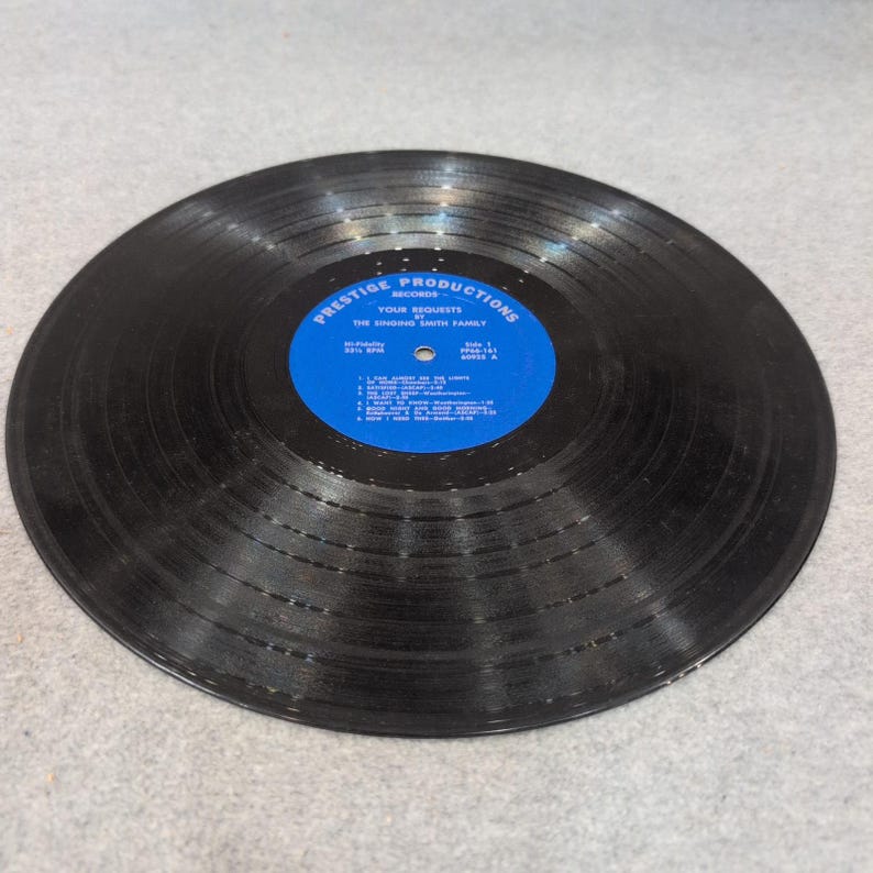 The Singing Smith Family Your Requests Vinyl-lp Prestige Productions PP66-161 VG afbeelding 5