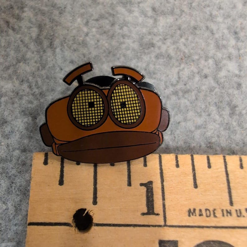 Disney Catalog Exclusive The Black Hole B.O.B. Robot Enamel Pin Sci-Fi Movie image 2