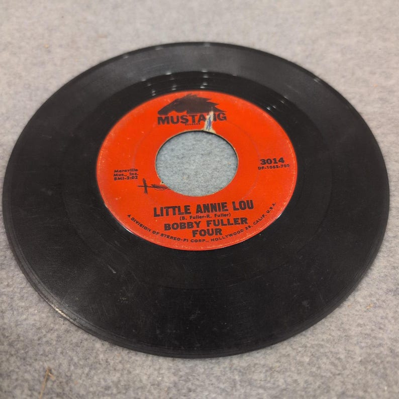 Bobby Fuller Vier habe ich gegen das Gesetz gekämpft Little Annie Lou 45 RPM mustang 3014 Vinyl Bild 4