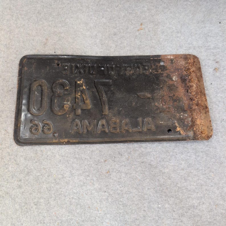 Vintage 1966 Alabama License Plate Heart of Dixie Black White 11-7430 image 2