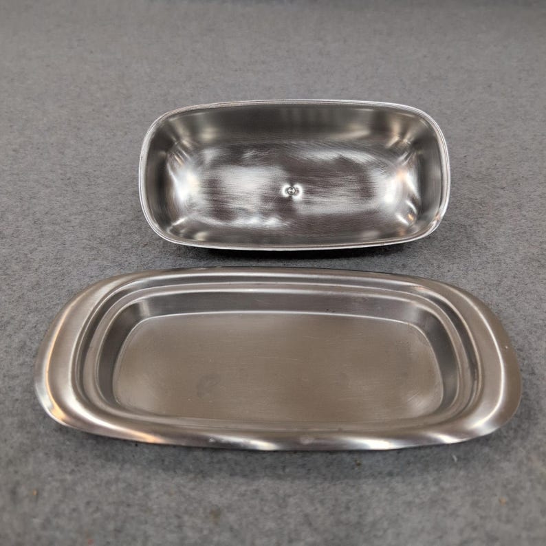 Reed & Barton 18/8 Stainless Steel Butter Dish with Lid Made in Japan Brushed image 3