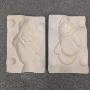 Albertas Molds Inc 1980 A233 Ceramic Casting Mold Christmas Mouse Santa Hat image 2