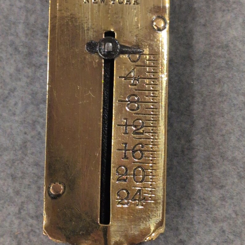 c. 1860s Morton & Bremner NY Antique Brass Spring Scale 24lb Primitive Balance image 3